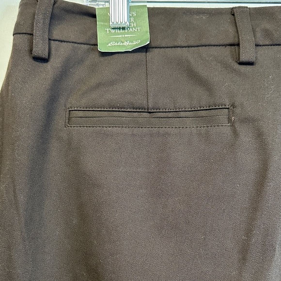NWT Eddie Bauer Women’s Plus Mercer Twill Mocha Straight Leg Pants 18 - Picture 4 of 5